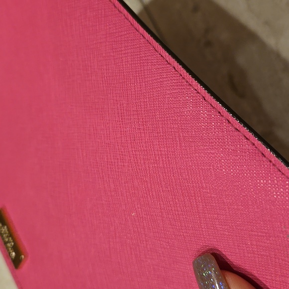 Kate Spade Hot Pink 100% Cow Leather Zipper Clutch - Picture 5 of 13